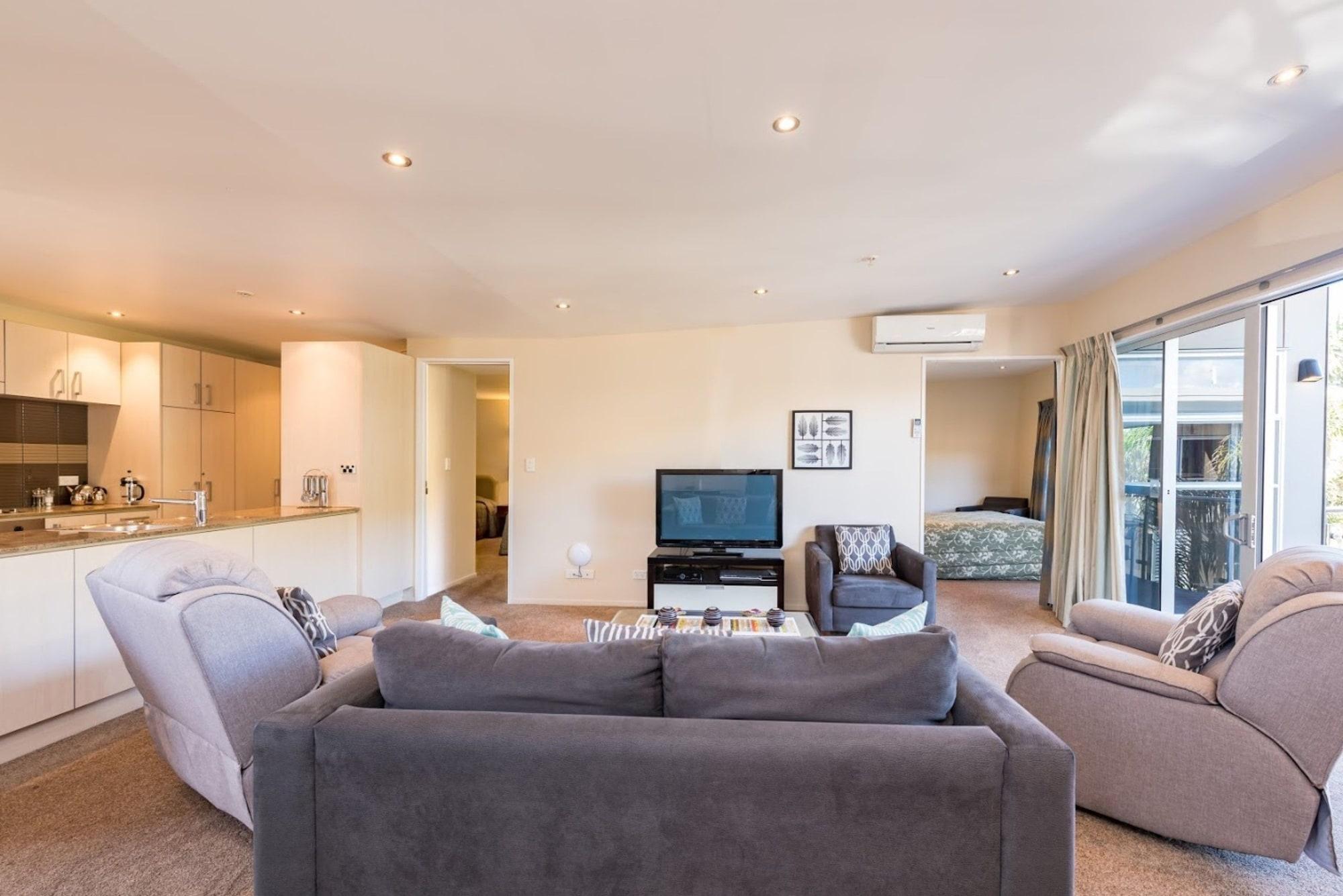 Edgewater Palms Apartments Paihia Εξωτερικό φωτογραφία